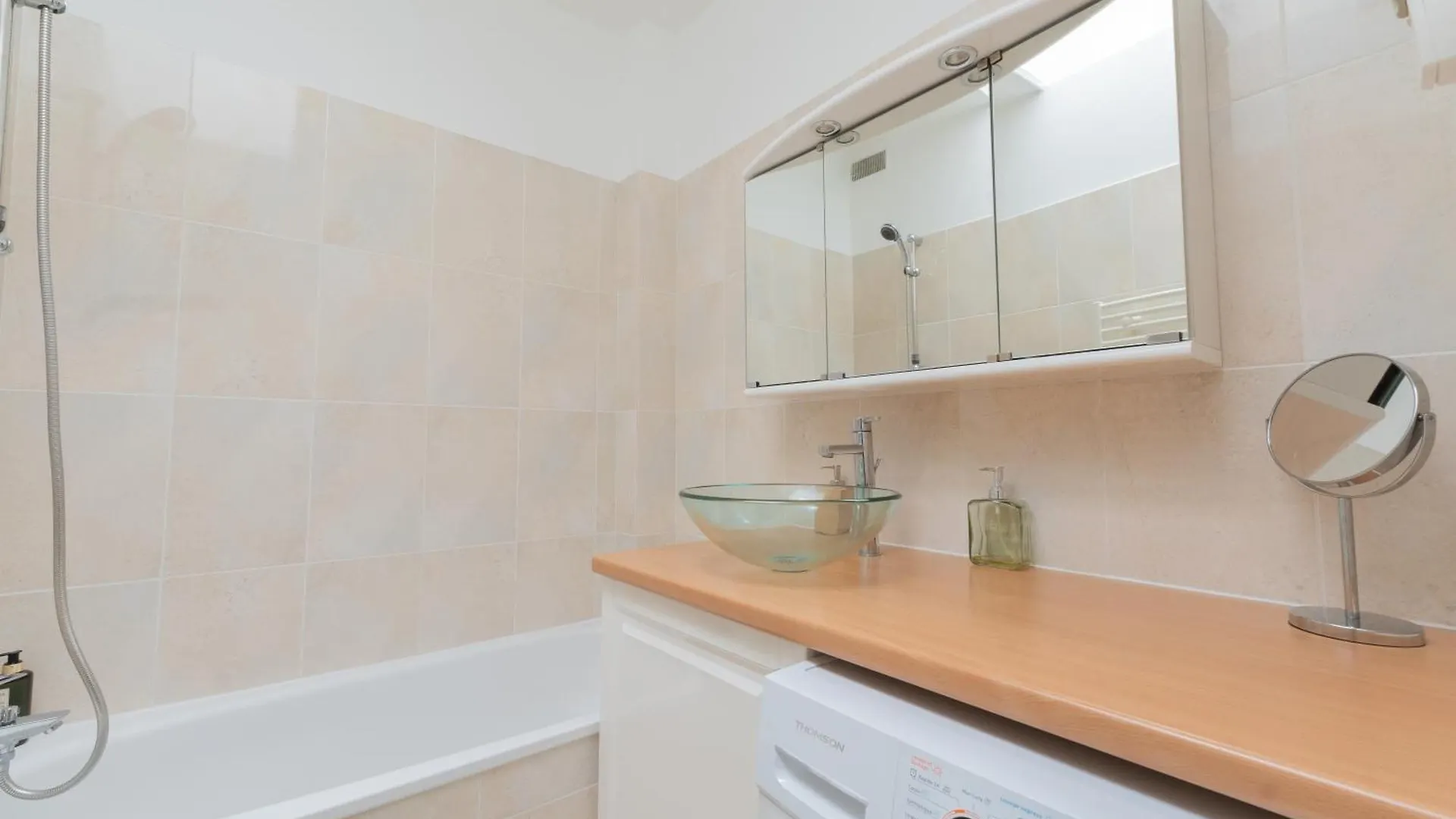Bienvenue Rue Monge Paris 5 Apartment